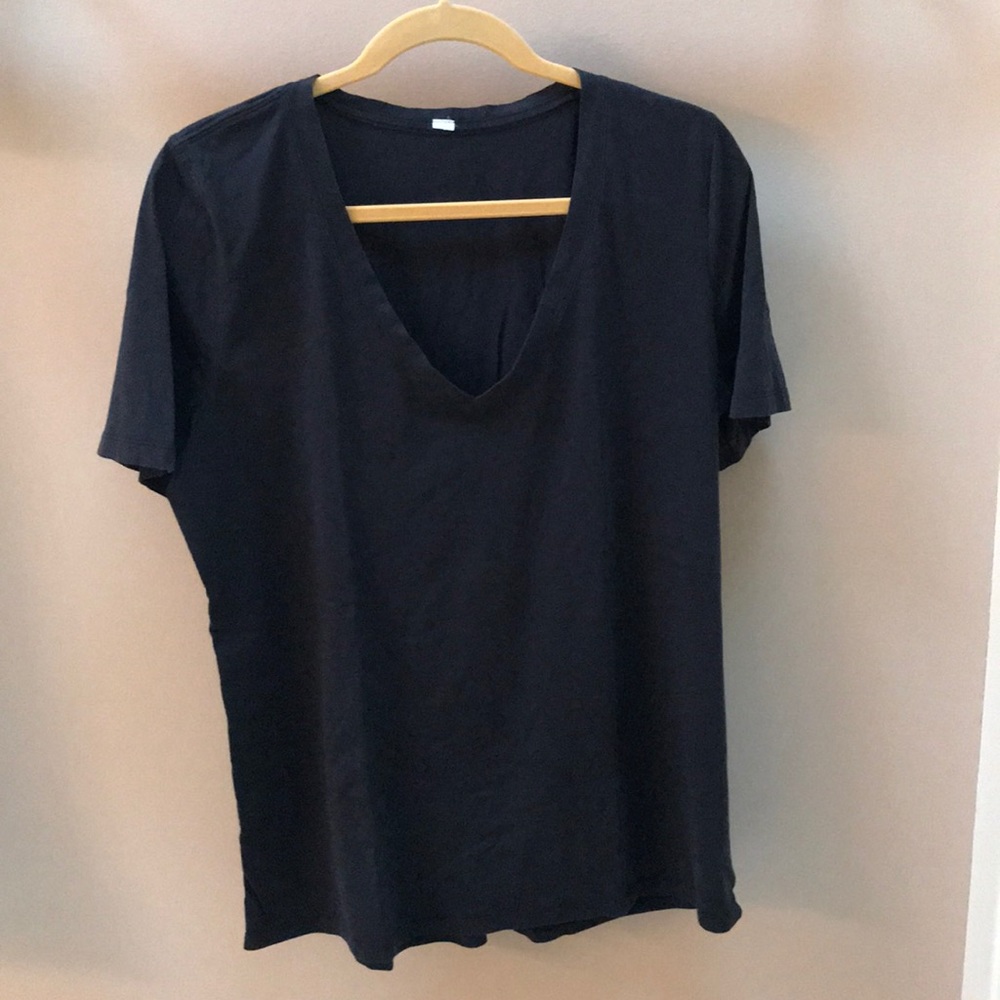 Lululemon top